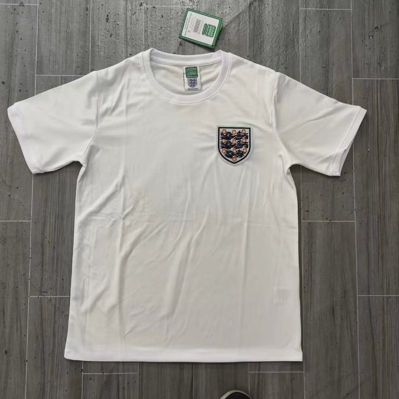 Retro England 1966 away v2