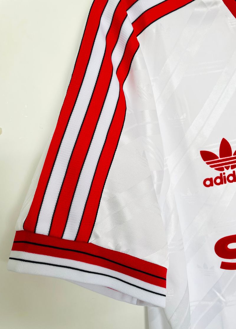 Retro Manchester United 1986-1988 away