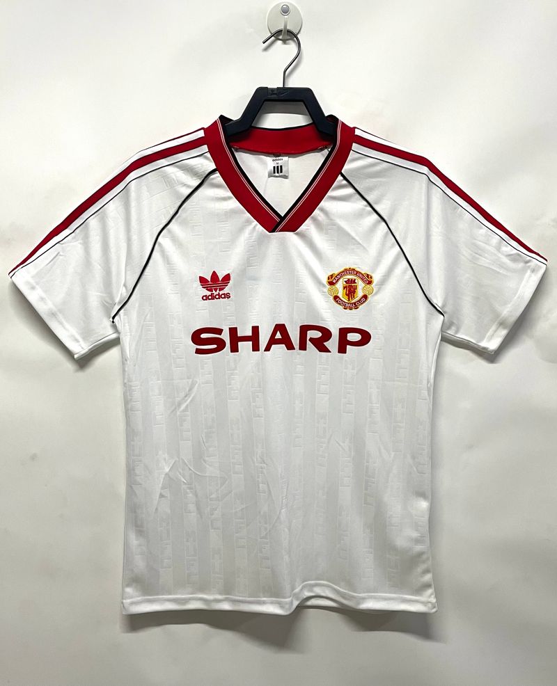 Retro Manchester United 1988-1990 away Main image