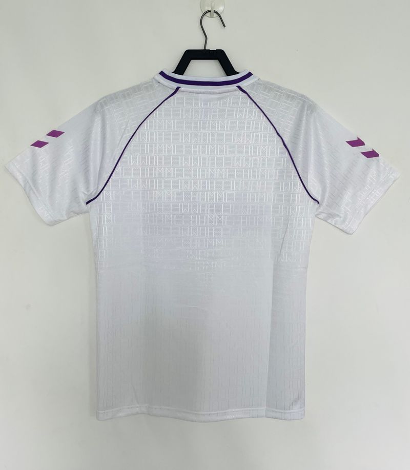 Retro Real Madrid 1990-1992 home Secondary image