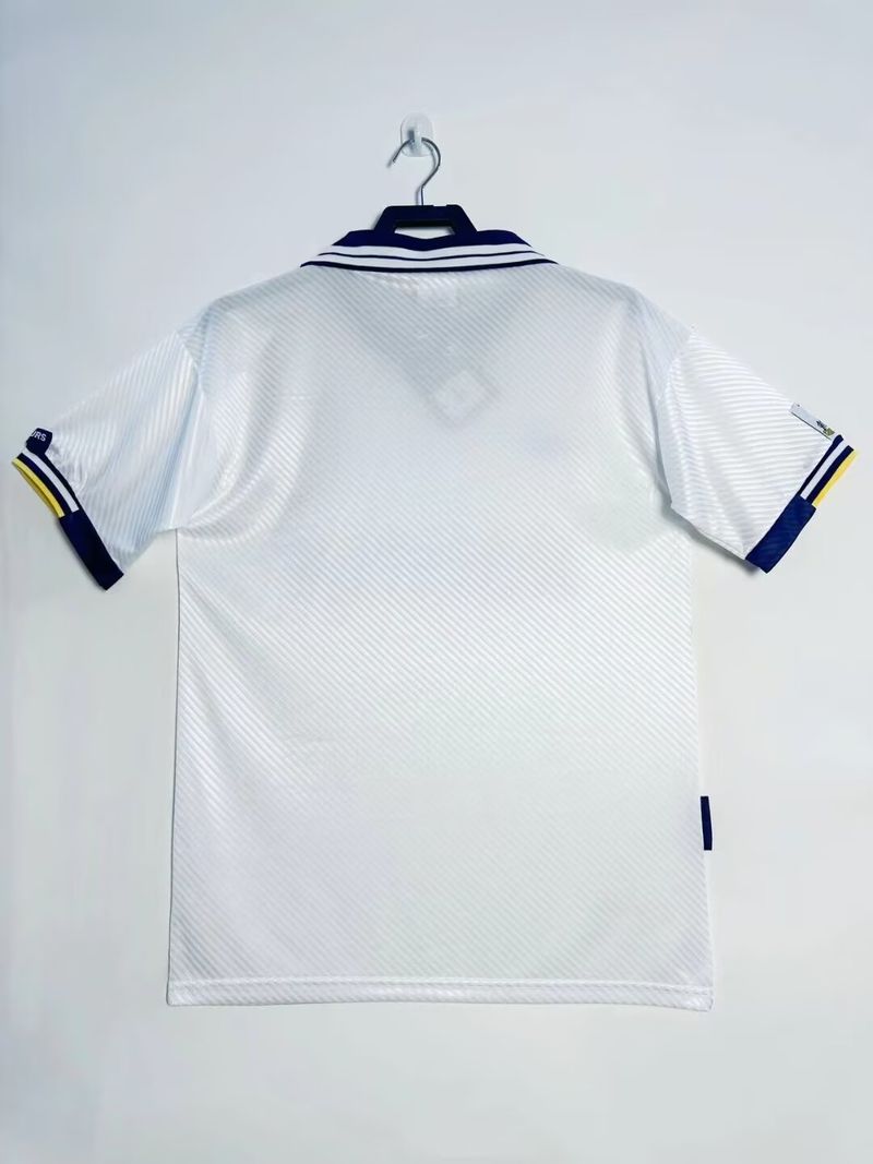 Retro Tottenham Hotspur 1993-1995 home Secondary image