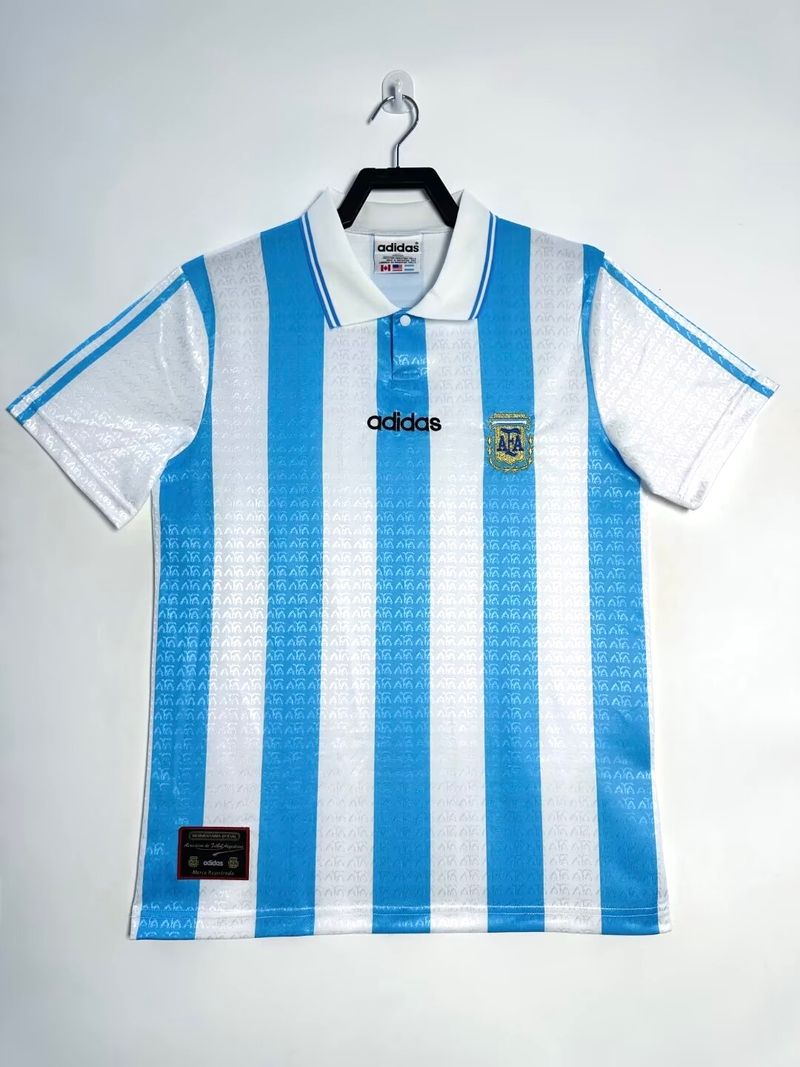 Retro Argentina 1994 home Main image