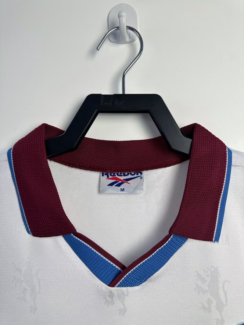 Retro Aston Villa 1995-1996 away