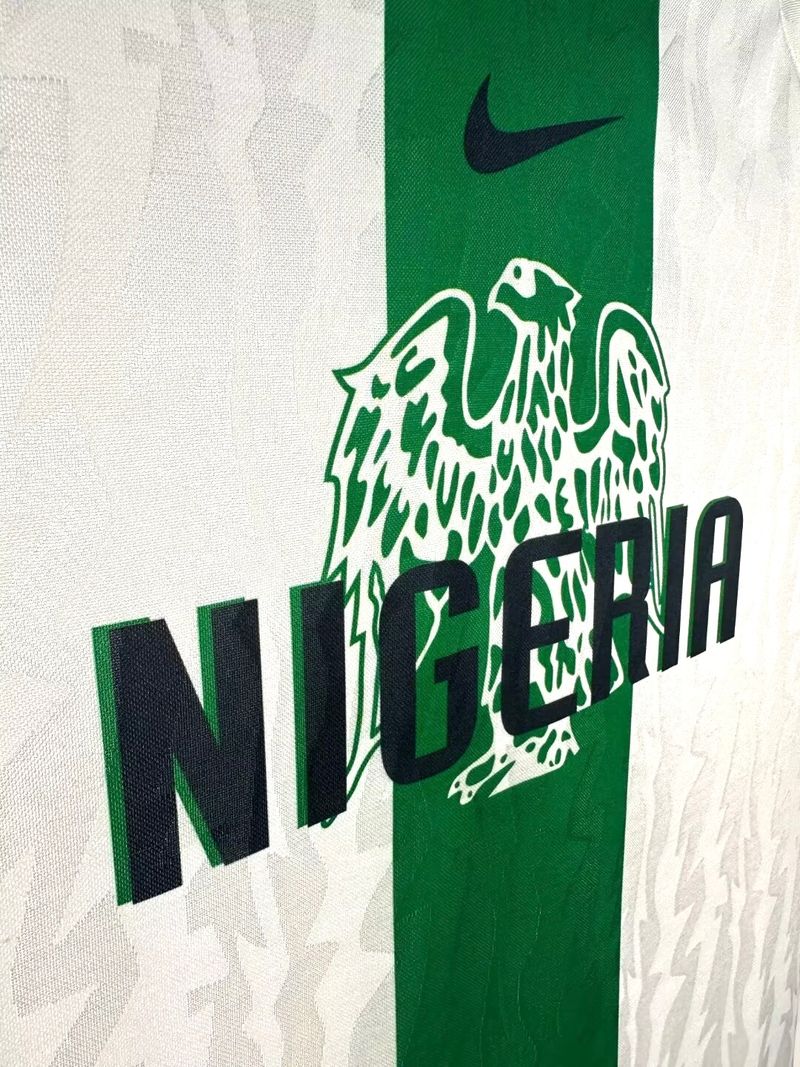 Retro Nigeria national 1996 away