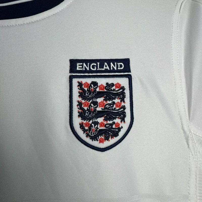 Retro England national 1999-2001 home