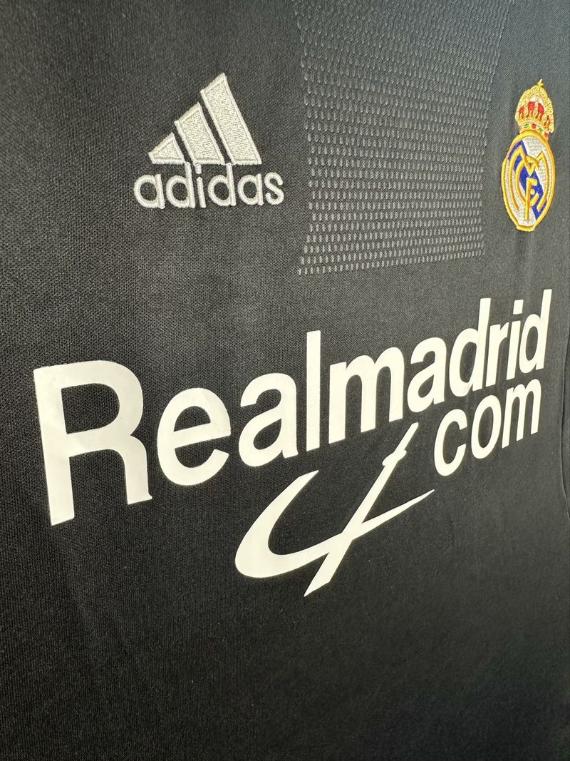 Retro Real Madrid 2001-2002 away