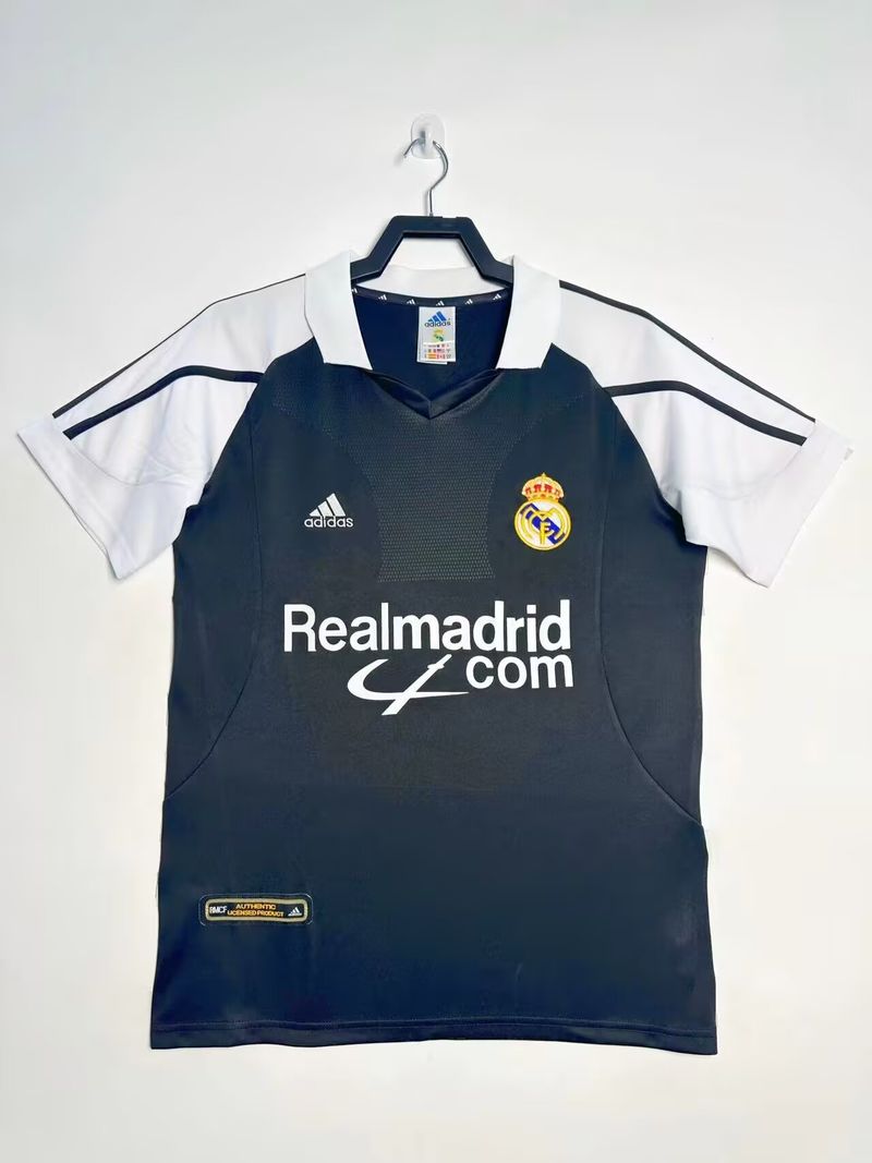 Retro Real Madrid 2001-2002 away Main image