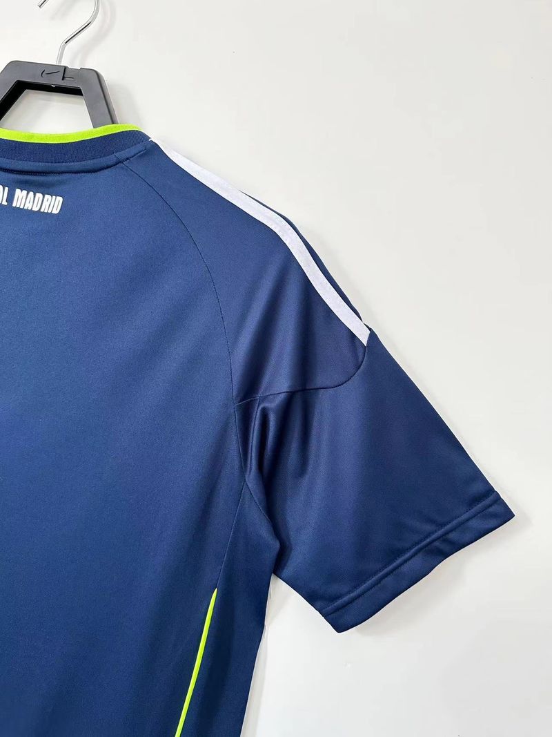 Retro Real Madrid 2010-2011 away