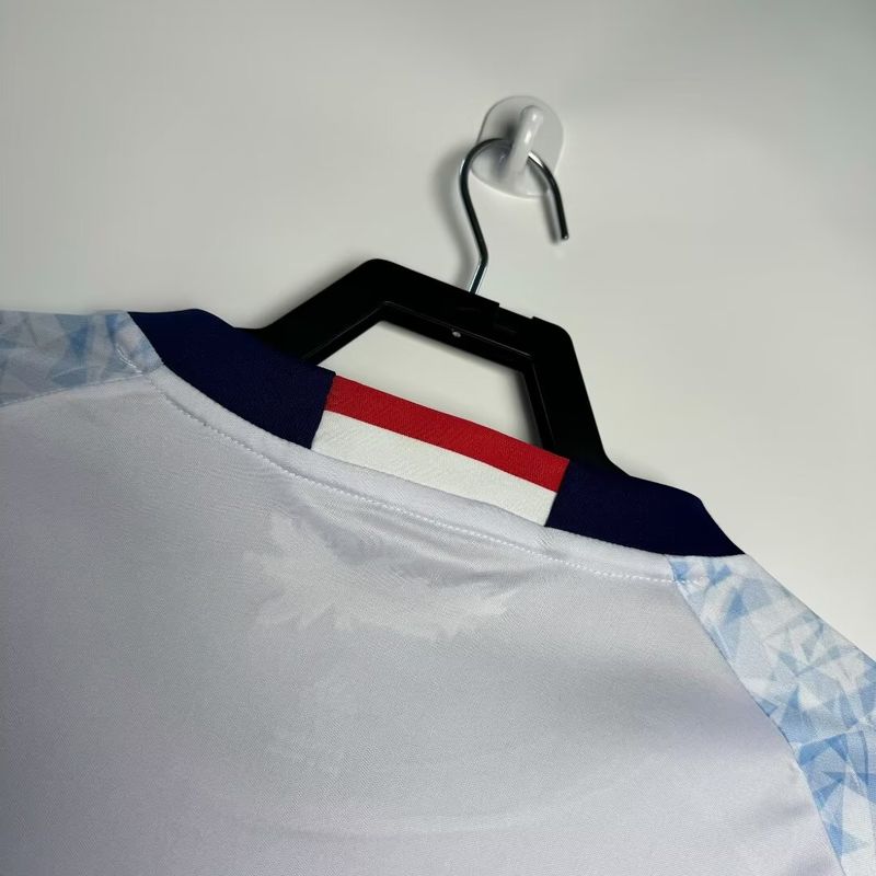 Retro Japan 2016-2017 away