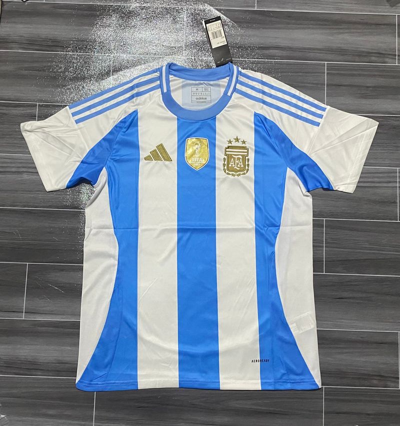Retro Argentina 24-25 season home special Main image