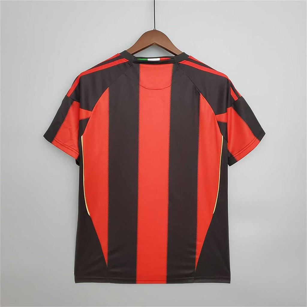 Retro AC Milan 2010-2011 home