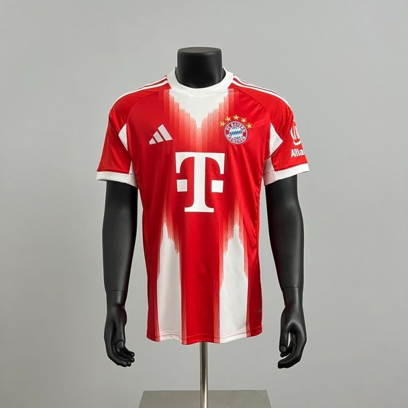 Bayern München 2025 - 2026 home - WCFOOTBALLSUIT Image principale du produit