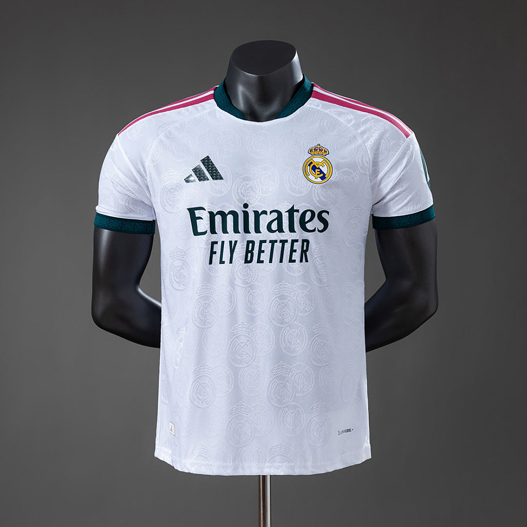 Real Madrid 2026-2027 special edition player Main image