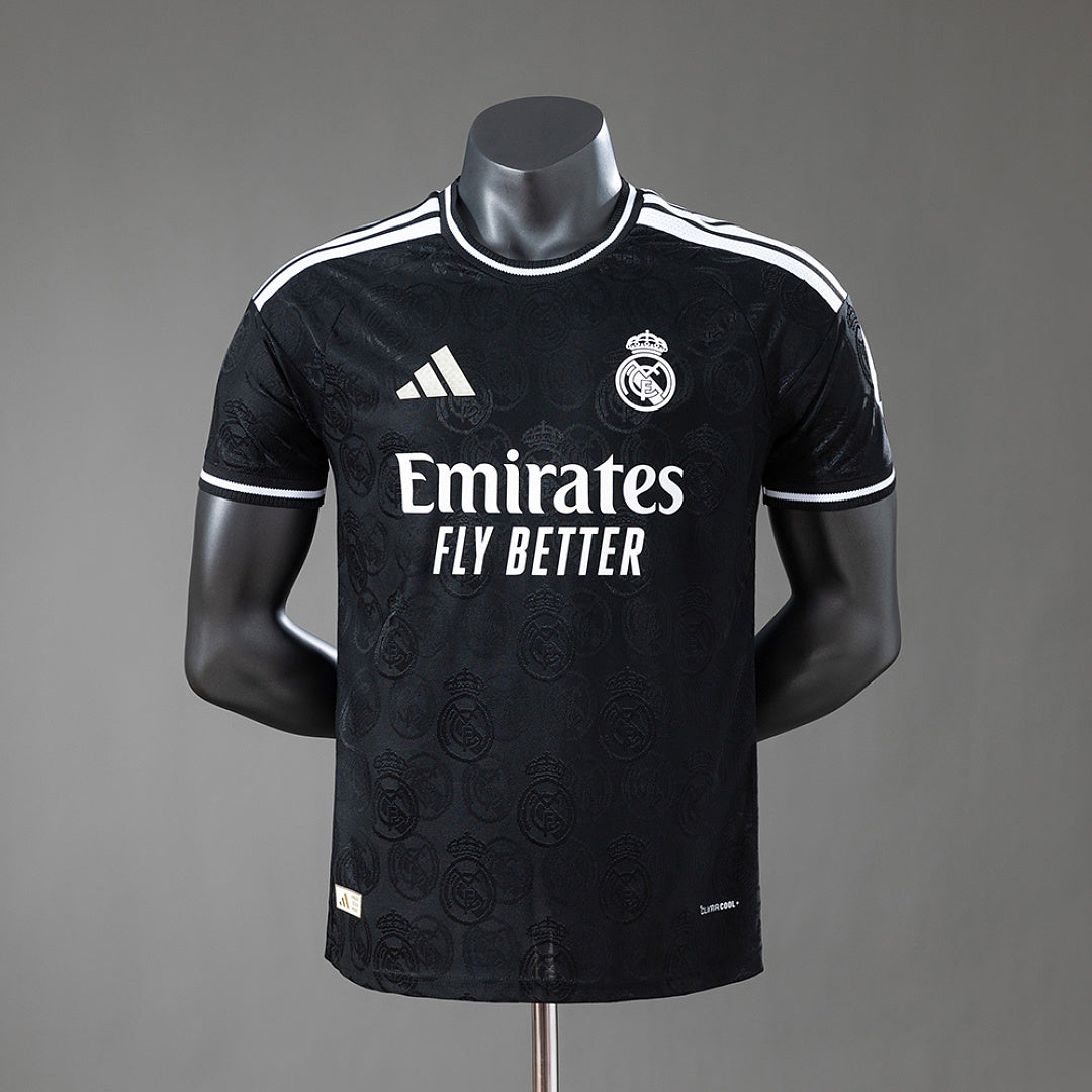 Real Madrid 2026-2027 special edition player Main image