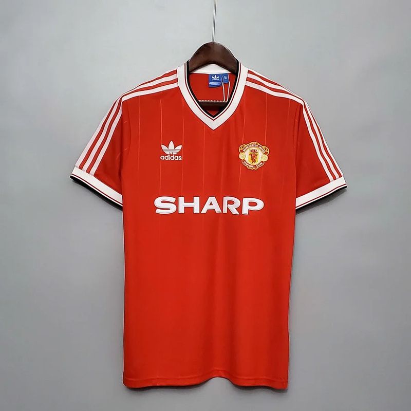 Retro Manchester United 1983 home Main image