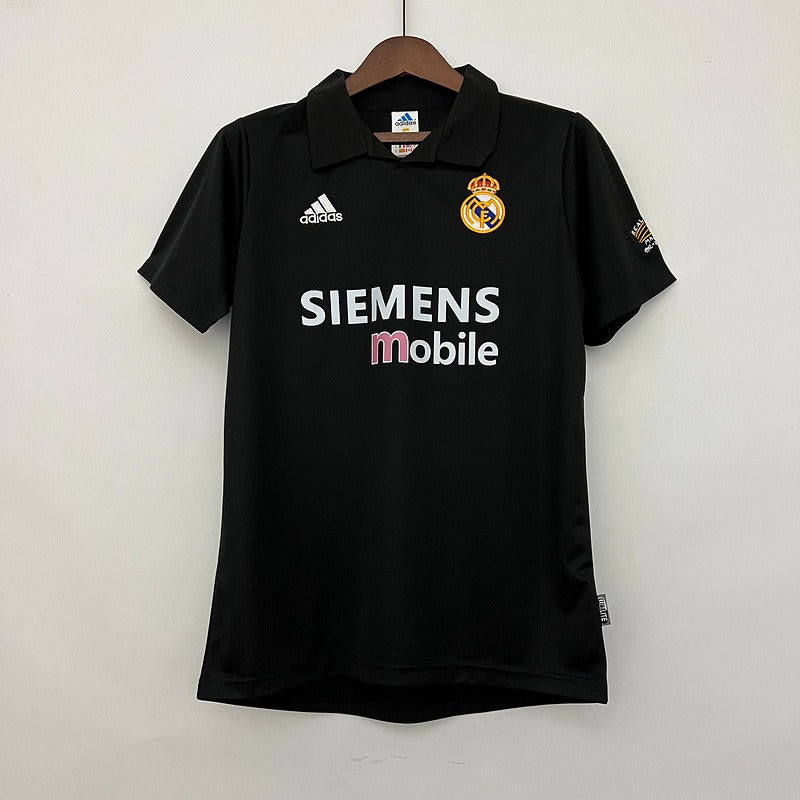 Retro Real Madrid 2002-2003 away Main image