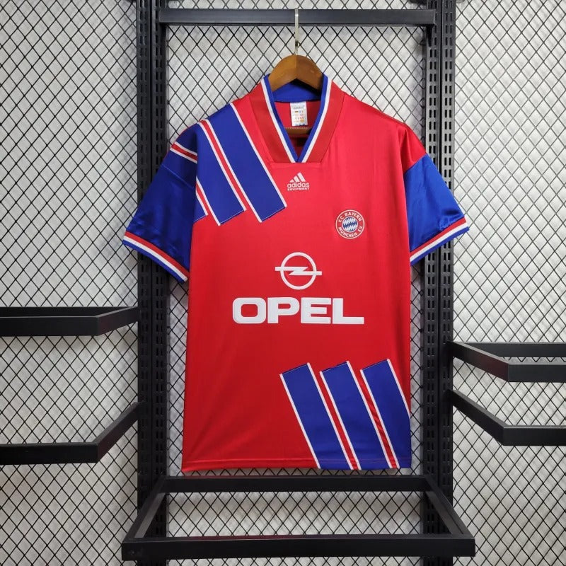 Retro Bayern Munich 1992 home Main image