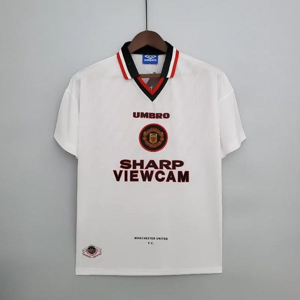 Retro Manchester United 1996-1997 away Main image