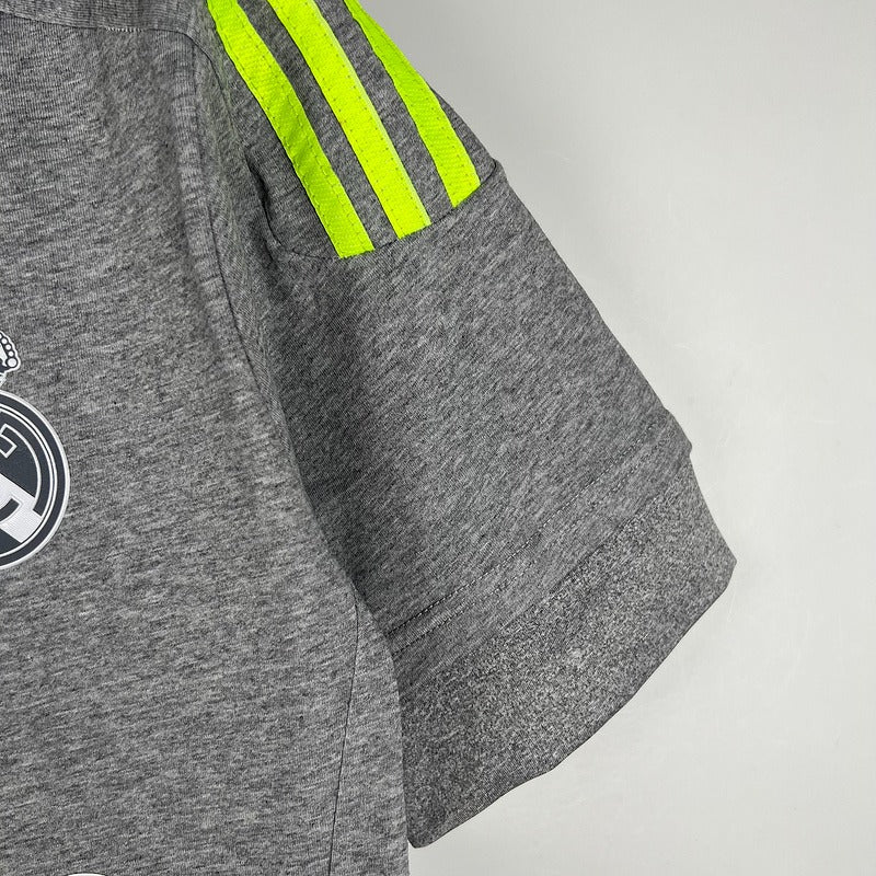 Retro Real Madrid 2015-2016 away