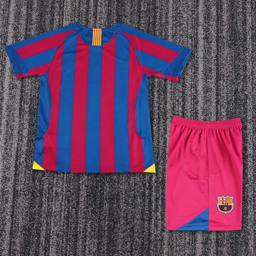 Retro Kids FC Barcelona 2005-2006 home