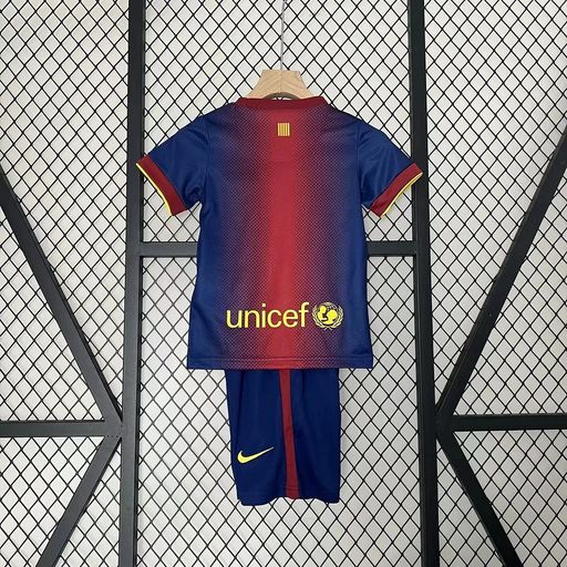 Retro Kids FC Barcelona 2012-2013 home Secondary image