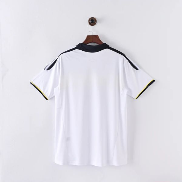 Retro Chelsea FC 2011-2012 away Secondary image