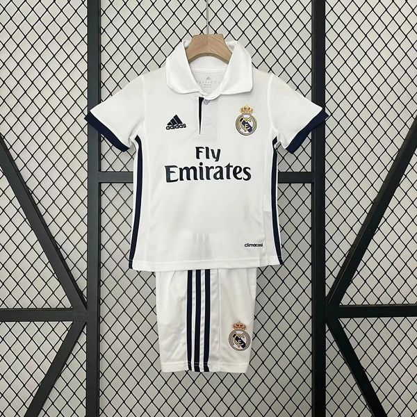 Retro Kids Real Madrid 2016-2017 home Main image
