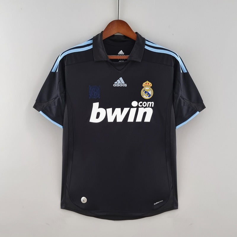 Retro Real Madrid 2009-2010 away Main image