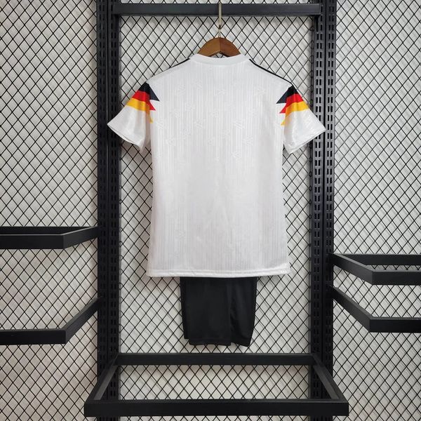 Retro Kids Germany 1990 home