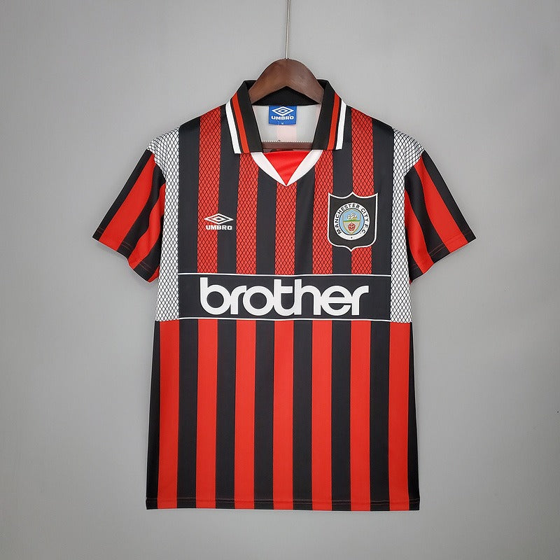 Retro Manchester City 1994-1996 away Main image