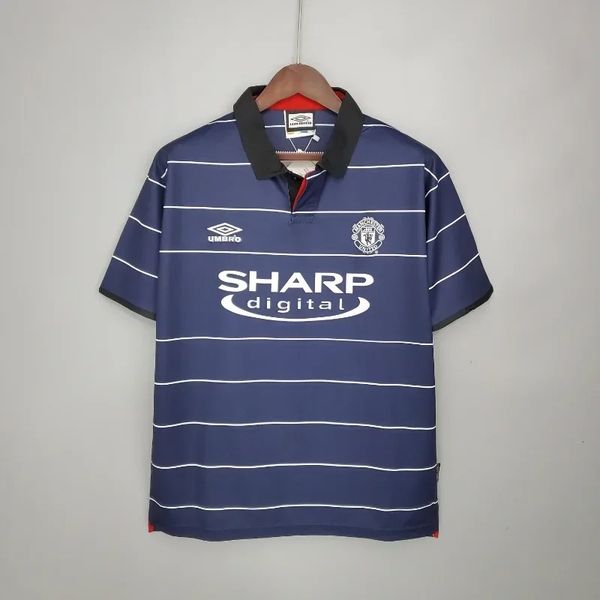 Retro Manchester United 1999-2000 away Main image