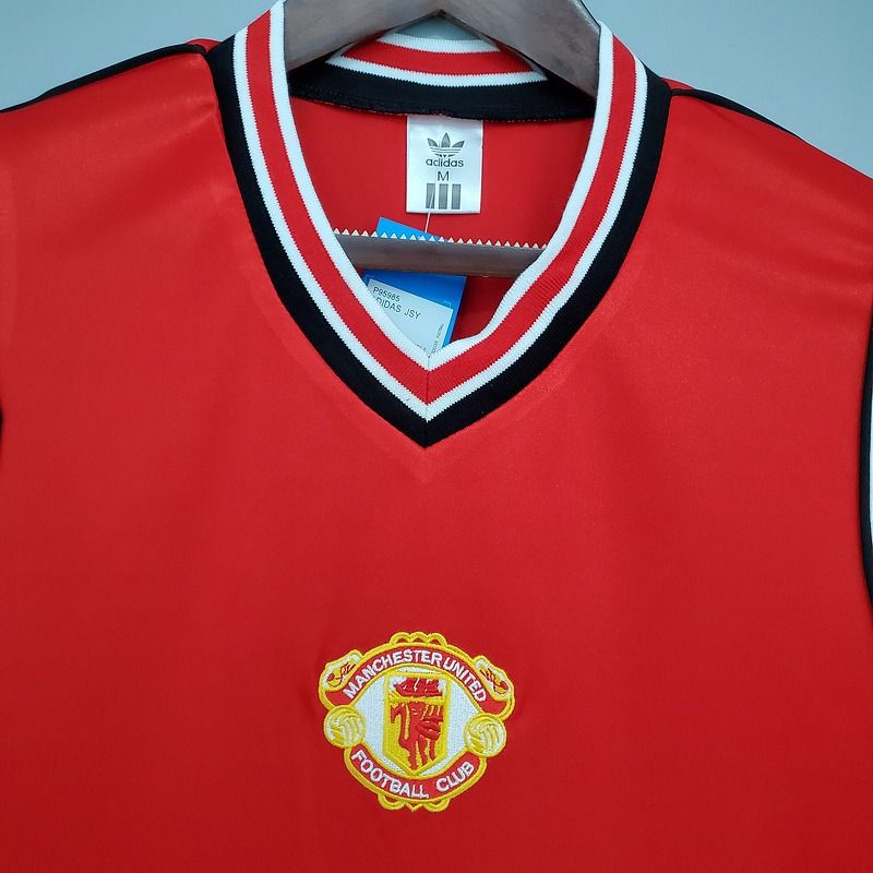 Retro Manchester United 1985-1986 home