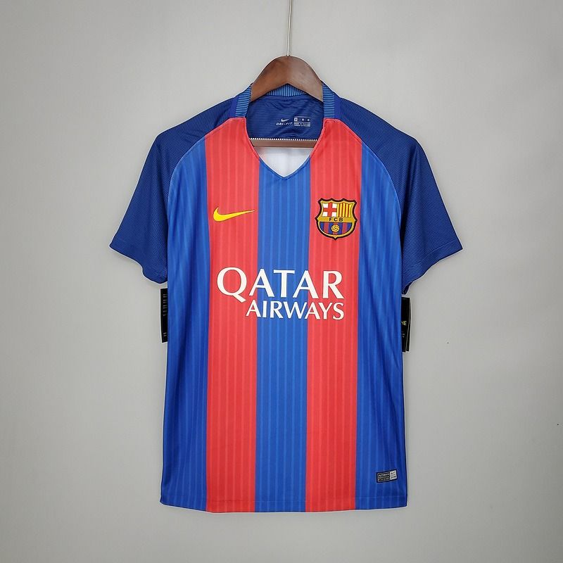 Retro FC Barcelona 2016-2017 home Main image