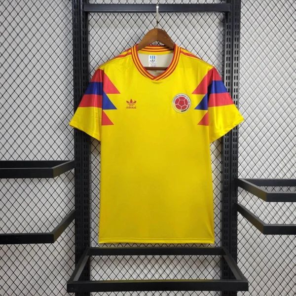 Retro Colombia 1990 home