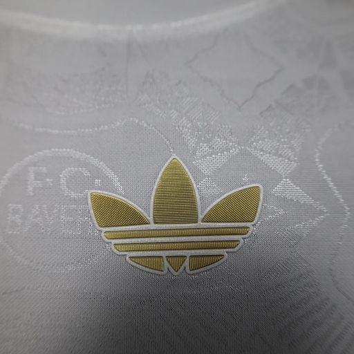 Bayern München 2025-2026 125th Anniversary player white