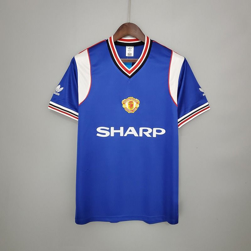 Retro Manchester United 1985-1986 away Main image