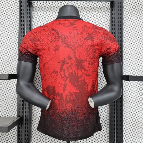 Liverpool FC 2025-2026 special edition Secondary image