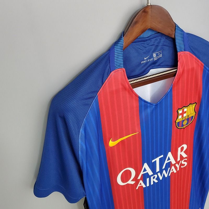 Retro FC Barcelona 2016-2017 home
