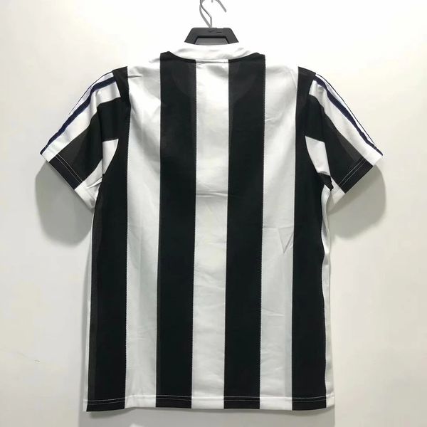 Retro Newcastle United 1995-1997 home