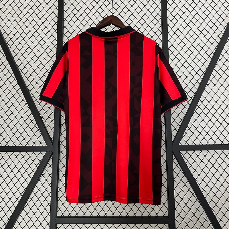Retro AC Milan 1988-1989 home Secondary image