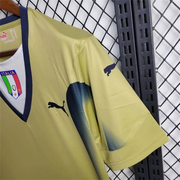 Retro Italy national 2006 Goalkeeper golden