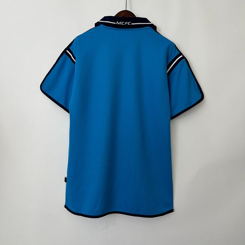 Retro Manchester City 2001-2002 home