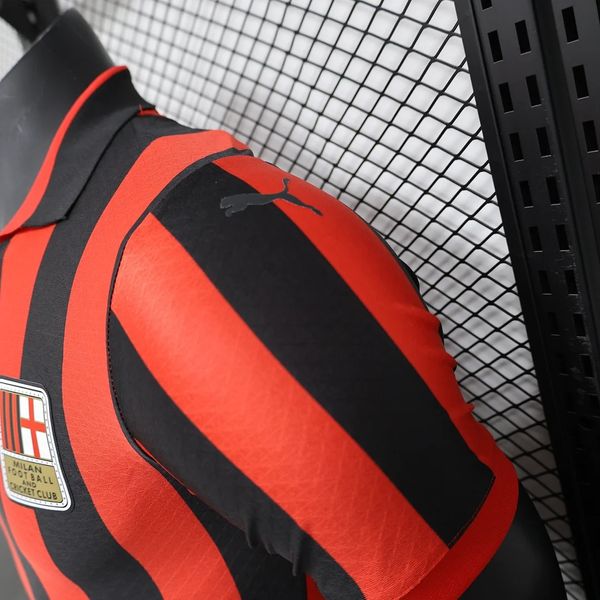 AC Milan 125th anniversary edition player