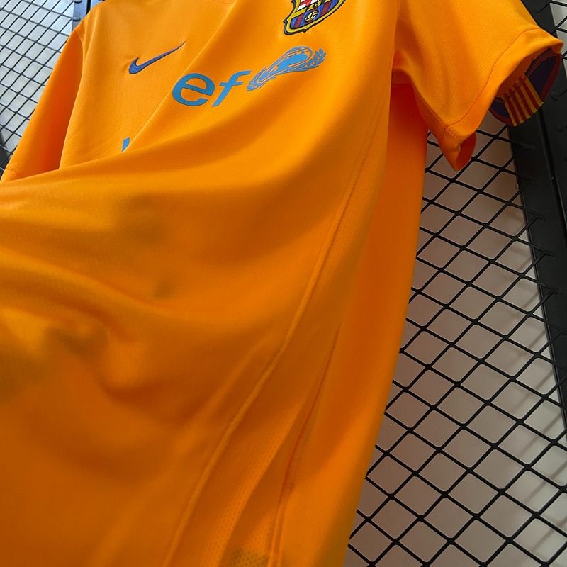 Retro FC Barcelona 2006-2007 away