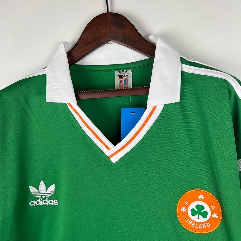 Retro Ireland 1988-1990 home