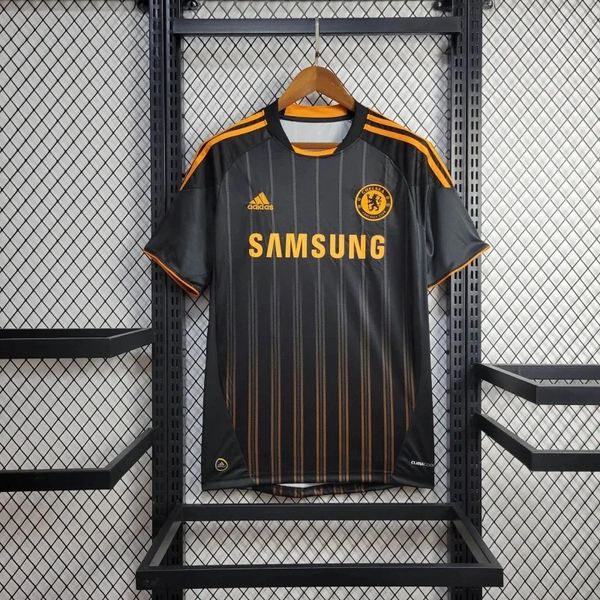 Retro Chelsea FC 2010-2011 away Main image