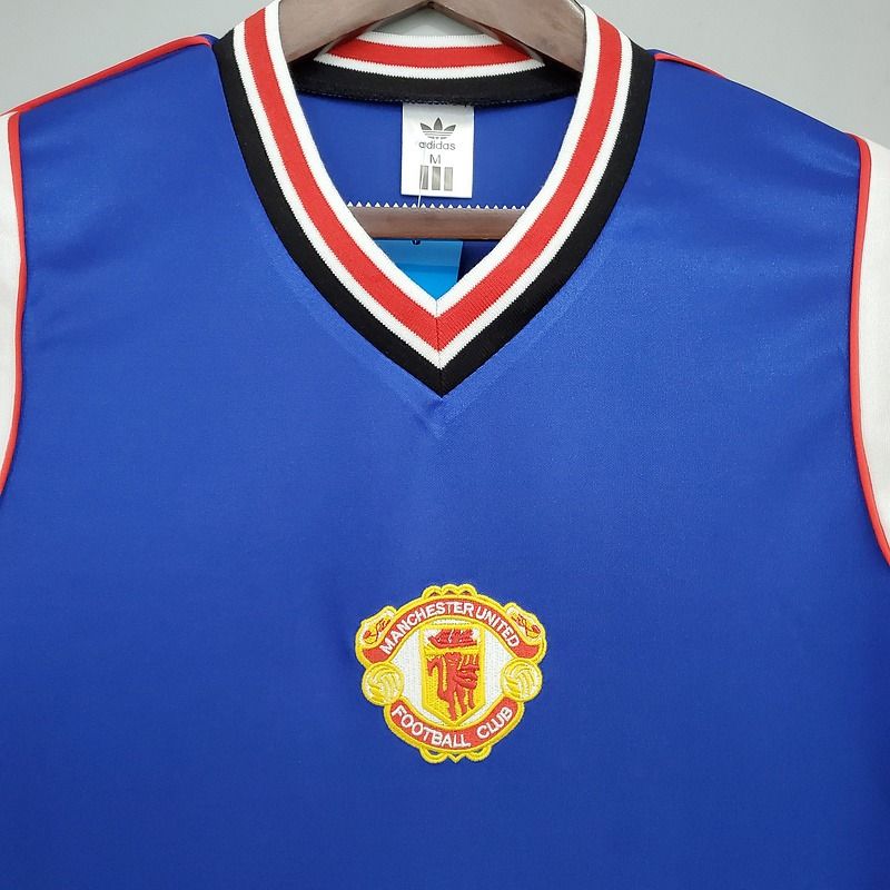 Retro Manchester United 1985-1986 away