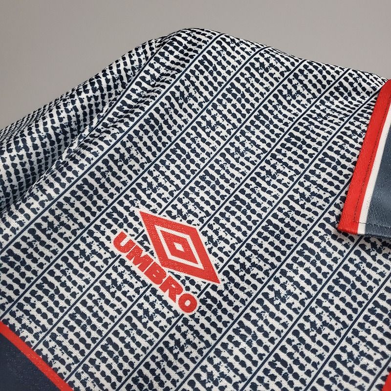 Retro Manchester United 1995-1996 away