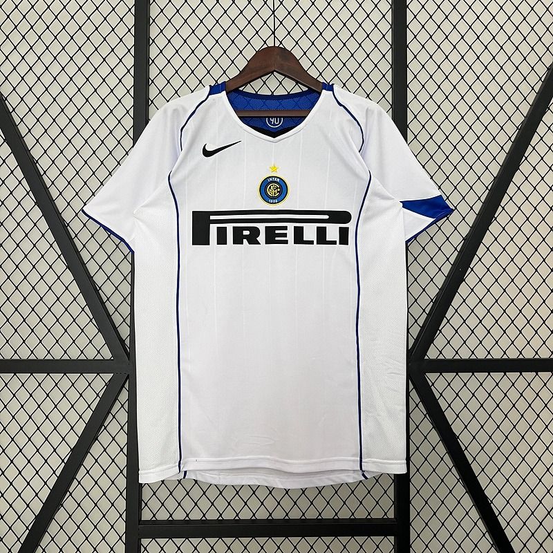 Retro Inter Milan 2004-2005 away Main image
