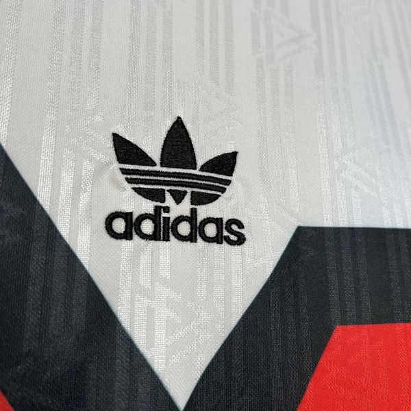 Retro Germany 1990 home